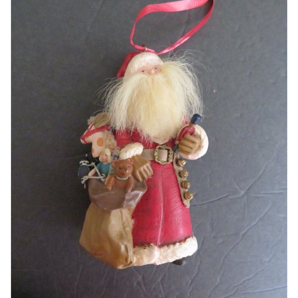 2003 Hallmark Keepsake Ornament Gifts For Everyone Santa Visit From Santa w/ Box
